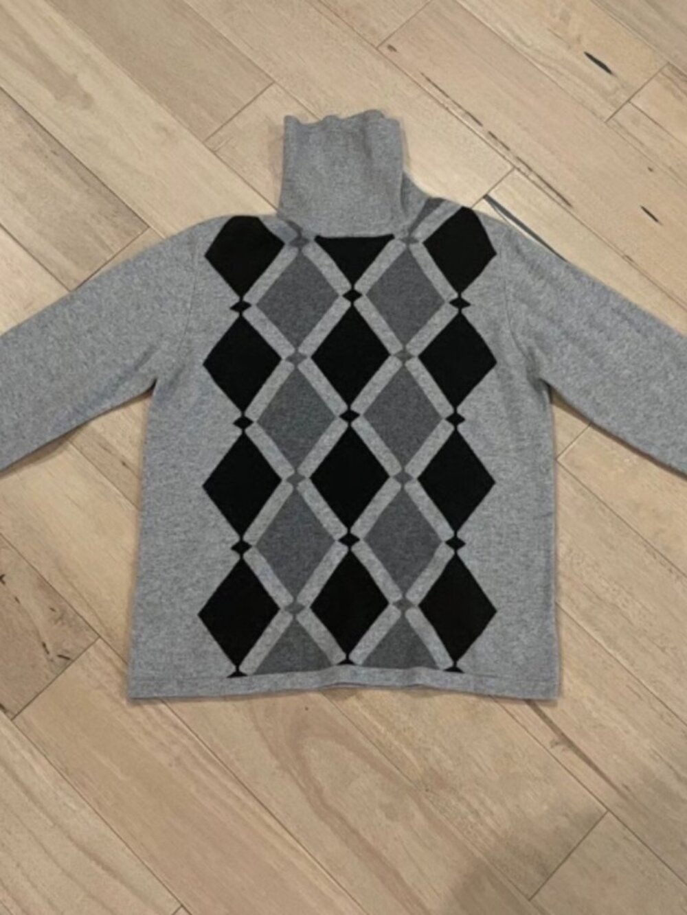 100% cashmere Landend Turtleneck
